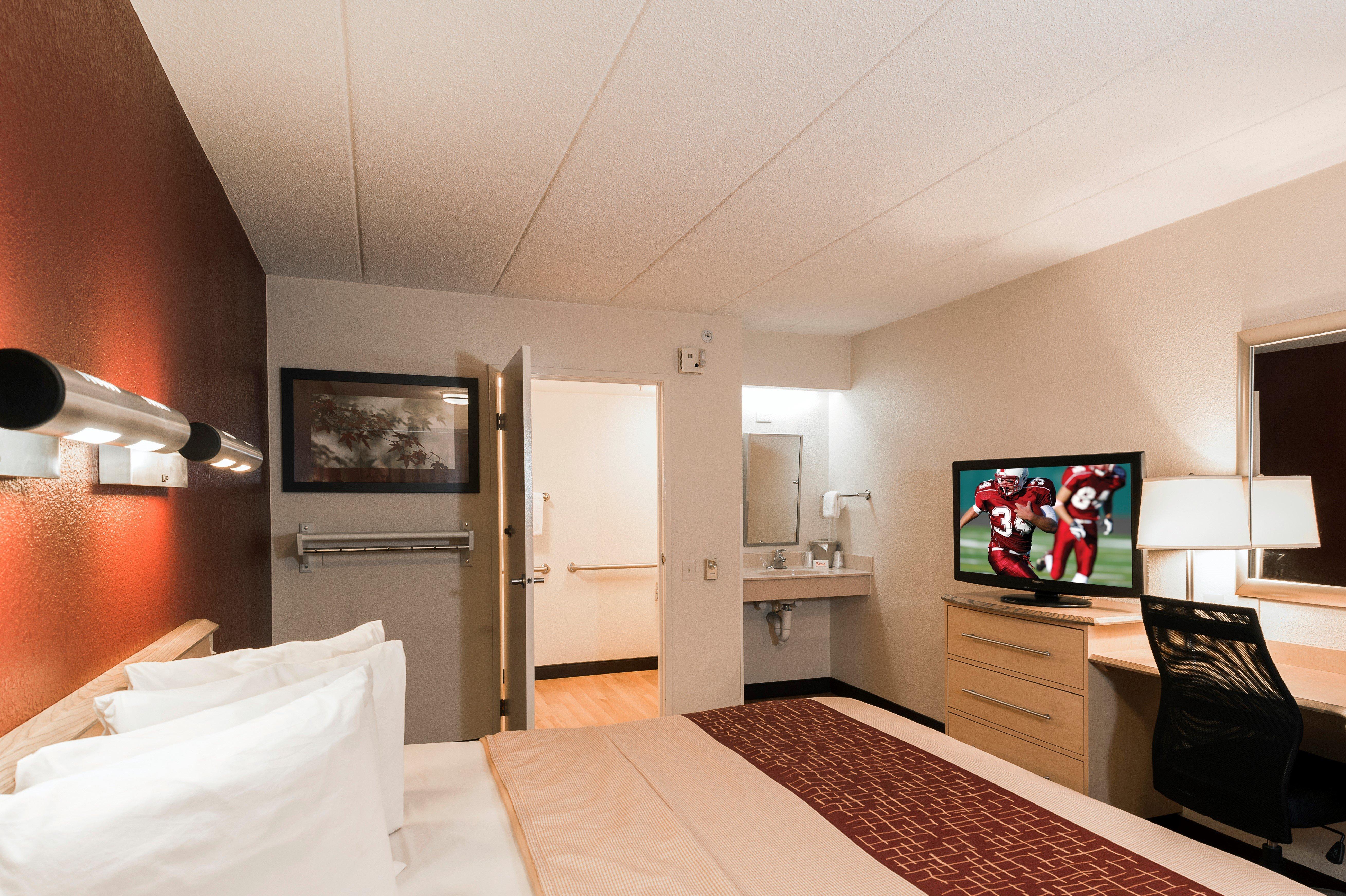 Red Roof Inn Elkhart Bagian luar foto