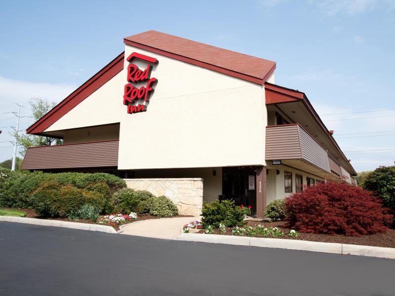 Red Roof Inn Elkhart Bagian luar foto